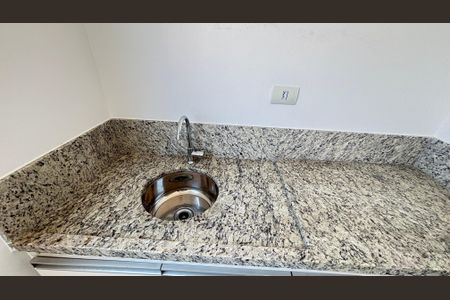 Apartamento à venda com 60m², 2 quartos e 2 vagasCozinha