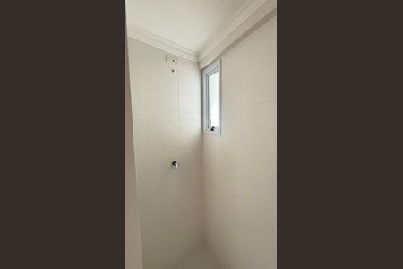 Apartamento à venda com 58m², 2 quartos e 2 vagas Apartamento à venda com 58m², 2 quartos e 2 vagasBanheiro