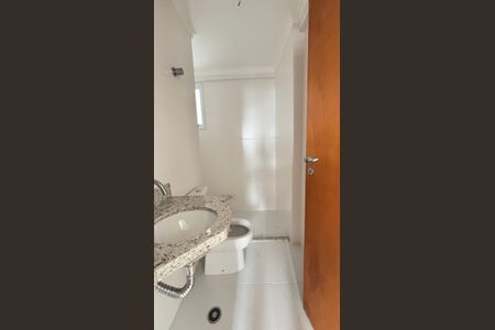 Apartamento à venda com 58m², 2 quartos e 2 vagas Apartamento à venda com 58m², 2 quartos e 2 vagasBanheiro