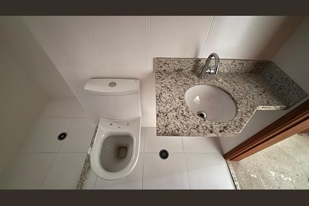Apartamento à venda com 60m², 2 quartos e 2 vagas Apartamento à venda com 60m², 2 quartos e 2 vagasBanheiro Social