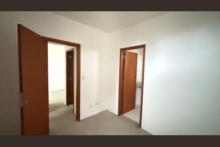 Apartamento à venda com 60m², 2 quartos e 2 vagas Apartamento à venda com 60m², 2 quartos e 2 vagasSuíte