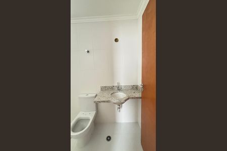 Apartamento à venda com 59m², 2 quartos e 2 vagas Apartamento à venda com 59m², 2 quartos e 2 vagasBanheiro da Suíte