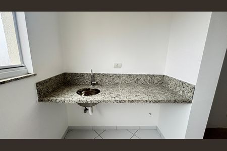 Apartamento à venda com 60m², 2 quartos e 2 vagas Apartamento à venda com 60m², 2 quartos e 2 vagasCozinha