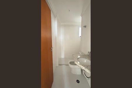 Apartamento à venda com 60m², 2 quartos e 2 vagas Apartamento à venda com 60m², 2 quartos e 2 vagasBanheiro