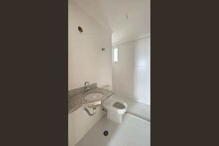 Apartamento à venda com 60m², 2 quartos e 2 vagas Apartamento à venda com 60m², 2 quartos e 2 vagasBanheiro