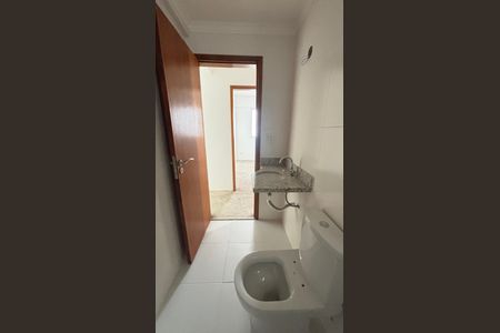 Apartamento à venda com 60m², 2 quartos e 2 vagas Apartamento à venda com 60m², 2 quartos e 2 vagasBanheiro
