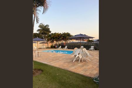 Apartamento à venda com 70m², 3 quartos e 2 vagas Apartamento à venda com 70m², 3 quartos e 2 vagasPiscina