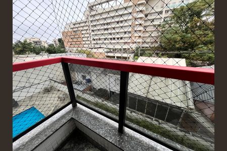 Apartamento à venda com 94m², 4 quartos e 2 vagasVaranda da Sala