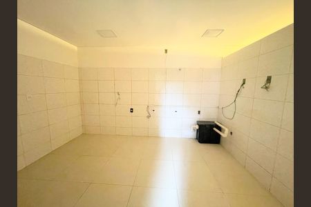 Casa à venda com 200m², 4 quartos e 4 vagasQuintal