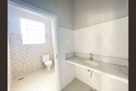 Casa à venda com 200m², 4 quartos e 4 vagasBanheiro