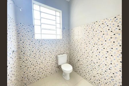 Casa à venda com 200m², 4 quartos e 4 vagasBanheiro