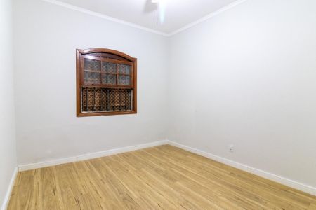 Casa à venda com 420m², 3 quartos e 6 vagas Casa à venda com 420m², 3 quartos e 6 vagasQuarto 2