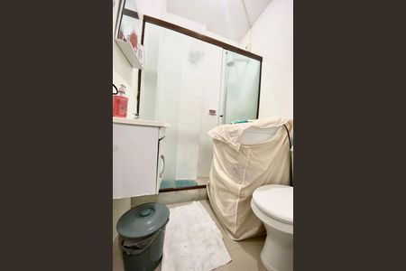 Apartamento à venda com 40m², 1 quarto e sem vaga Apartamento à venda com 40m², 1 quarto e sem vagaBanheiro Suíte