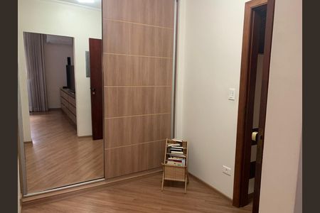 Casa de condomínio à venda com 396m², 3 quartos e 2 vagas Casa de condomínio à venda com 396m², 3 quartos e 2 vagasQuarto 3