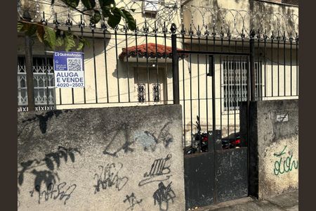 Apartamento à venda com 62m², 2 quartos e 1 vaga Apartamento à venda com 62m², 2 quartos e 1 vagaFachada