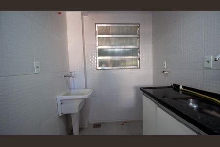 Apartamento à venda com 50m², 2 quartos e sem vaga Apartamento à venda com 50m², 2 quartos e sem vagaCozinha e Área de Serviço