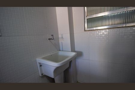 Apartamento à venda com 50m², 2 quartos e sem vaga Apartamento à venda com 50m², 2 quartos e sem vagaCozinha e Área de Serviço