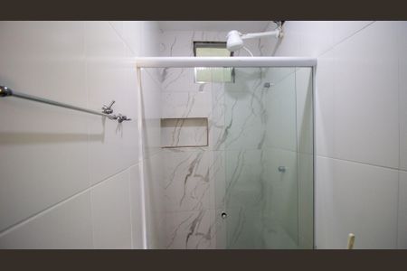 Apartamento à venda com 50m², 2 quartos e sem vaga Apartamento à venda com 50m², 2 quartos e sem vagaBanheiro