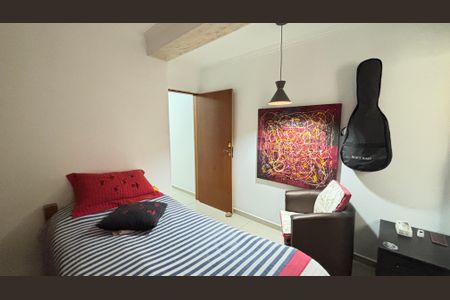 Casa à venda com 210m², 4 quartos e 2 vagas Casa à venda com 210m², 4 quartos e 2 vagasSuite 2