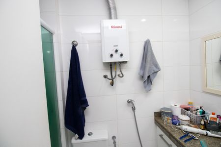 Apartamento à venda com 145m², 4 quartos e 2 vagas Apartamento à venda com 145m², 4 quartos e 2 vagasBanheiro Suíte