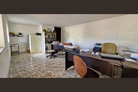 Casa de condomínio para alugar com 1340m², 7 quartos e 7 vagas Casa de condomínio para alugar com 1340m², 7 quartos e 7 vagasEscritório