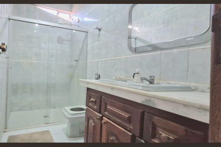 Casa de condomínio para alugar com 1340m², 7 quartos e 7 vagas Casa de condomínio para alugar com 1340m², 7 quartos e 7 vagasBanheiro da Suíte