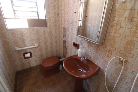 Casa para alugar com 157m², 3 quartos e sem vagaCasa 2 - Banheiro