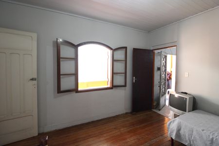 Casa para alugar com 157m², 3 quartos e sem vagaCasa 2 - Quarto 1