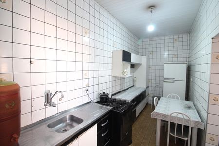 Casa para alugar com 157m², 3 quartos e sem vagaCasa 2 - Cozinha