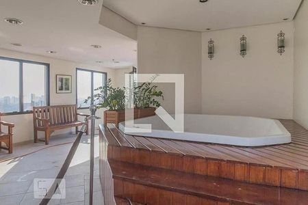 Studio à venda com 28m², 1 quarto e 1 vagaÁrea comum - Hidro