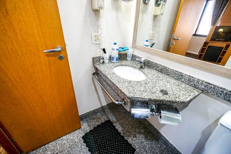 Studio à venda com 28m², 1 quarto e 1 vagaBanheiro Social