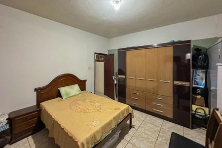 Casa à venda com 250m², 3 quartos e 2 vagas Casa à venda com 250m², 3 quartos e 2 vagasQuarto 1