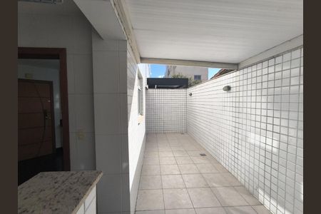 Apartamento à venda com 202m², 4 quartos e 2 vagas