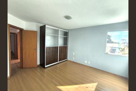 Apartamento à venda com 202m², 4 quartos e 2 vagas