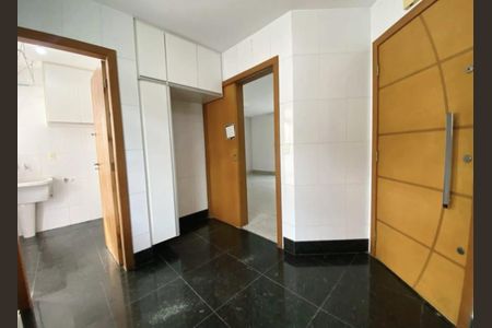 Apartamento à venda com 202m², 4 quartos e 2 vagas