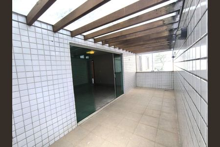 Apartamento à venda com 202m², 4 quartos e 2 vagas