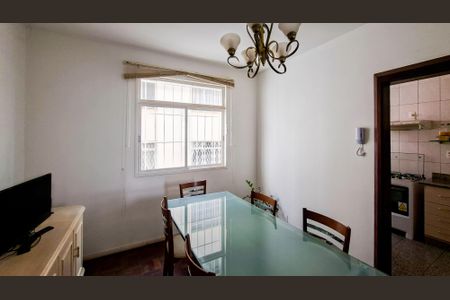 Apartamento à venda com 98m², 3 quartos e 1 vaga Apartamento à venda com 98m², 3 quartos e 1 vagaSala de Jantar