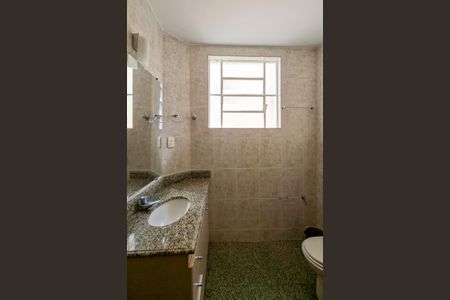 Apartamento à venda com 98m², 3 quartos e 1 vaga Apartamento à venda com 98m², 3 quartos e 1 vagaBanheiro 2