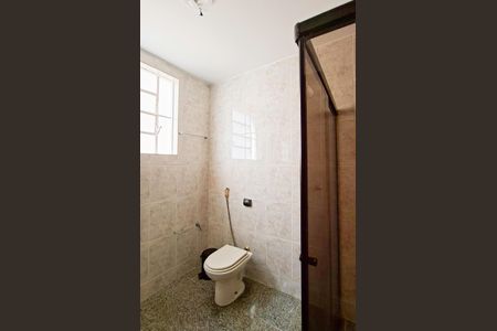 Apartamento à venda com 98m², 3 quartos e 1 vaga Apartamento à venda com 98m², 3 quartos e 1 vagaBanheiro 2