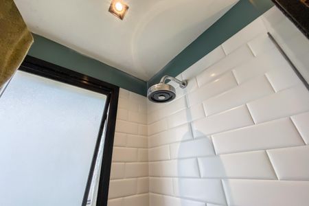 Apartamento à venda com 53m², 2 quartos e 1 vaga Apartamento à venda com 53m², 2 quartos e 1 vagaBanheiro