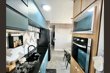 Apartamento à venda com 50m², 2 quartos e 2 vagasCozinha