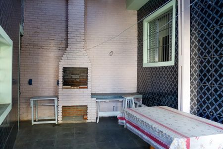 Casa à venda com 266m², 3 quartos e sem vaga Casa à venda com 266m², 3 quartos e sem vagaÁrea comum - Churrasqueira