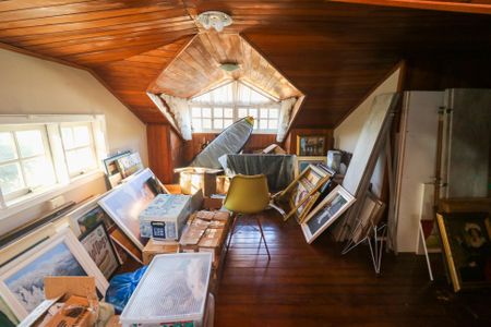 Casa de condomínio à venda com 238m², 3 quartos e 2 vagasEspaço Sótão