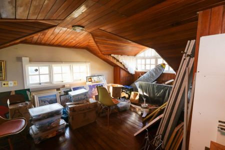 Casa de condomínio à venda com 238m², 3 quartos e 2 vagasEspaço Sótão