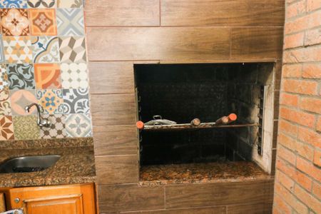 Casa de condomínio à venda com 238m², 3 quartos e 2 vagasVaranda