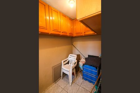 Casa de condomínio à venda com 238m², 3 quartos e 2 vagasQuarto de Serviço