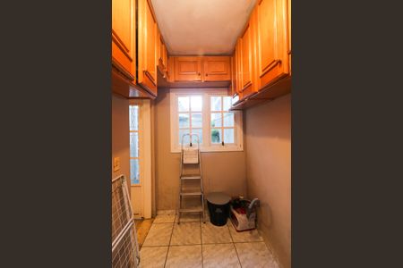 Casa de condomínio à venda com 238m², 3 quartos e 2 vagasQuarto de Serviço