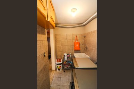 Casa de condomínio à venda com 238m², 3 quartos e 2 vagasÁrea de Serviço