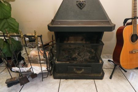 Casa de condomínio à venda com 238m², 3 quartos e 2 vagasSala