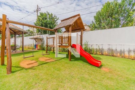 Apartamento à venda com 47m², 2 quartos e 1 vaga Apartamento à venda com 47m², 2 quartos e 1 vagaÁrea comum - Playground